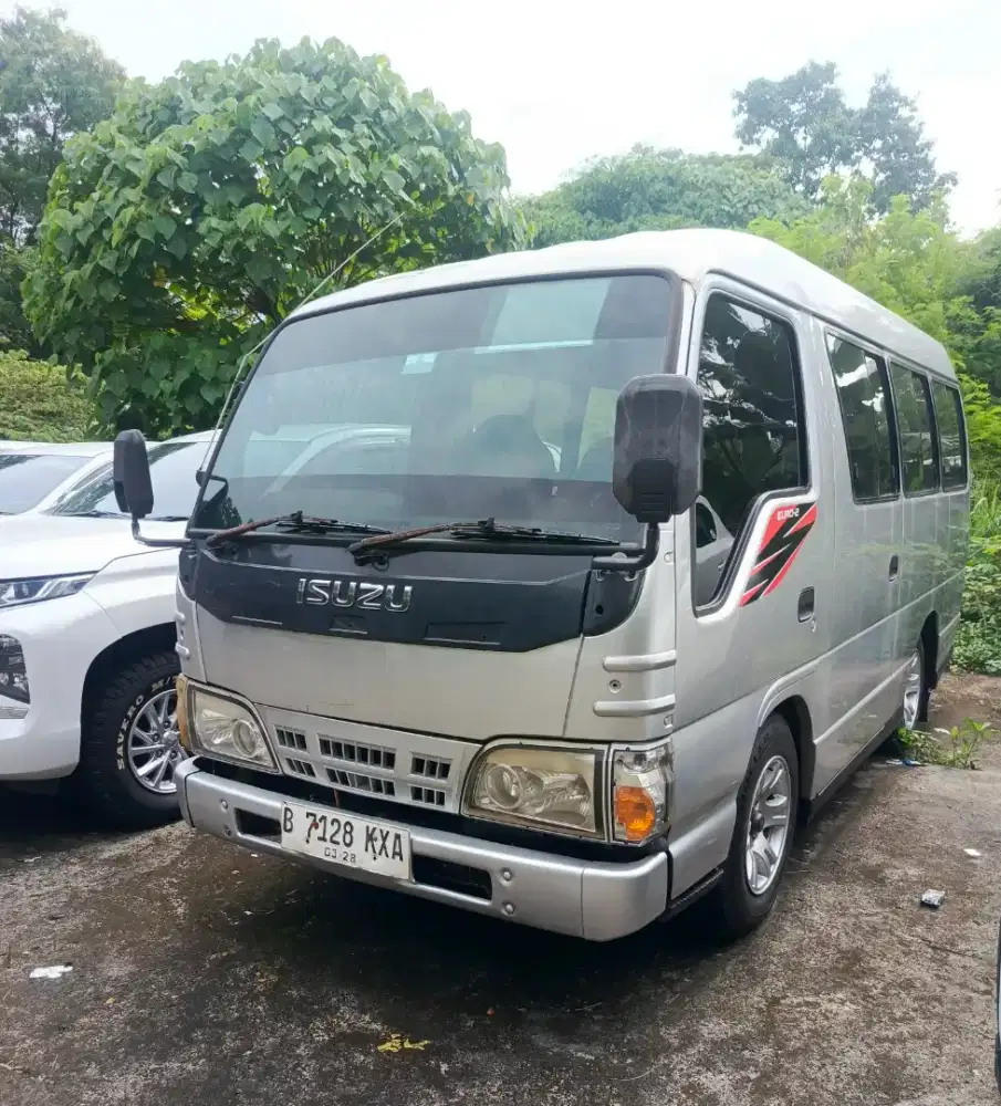 Isuzu Elf Minibus Short NHR 55 2016 AC