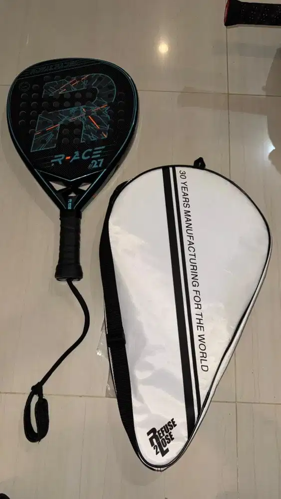 DIJUAL RAKET PADEL ROYAL R-ACE M27 2023