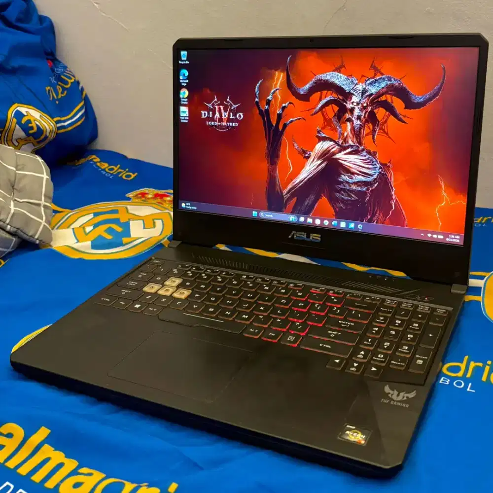 Asus TUF 16gb 1650 SSD fx505d Ryzen 5 120hz tt laptop rog Gaming i7