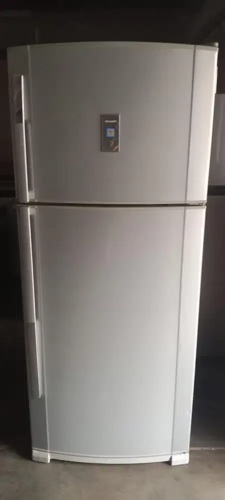 Kulkas SHARP dingin normal