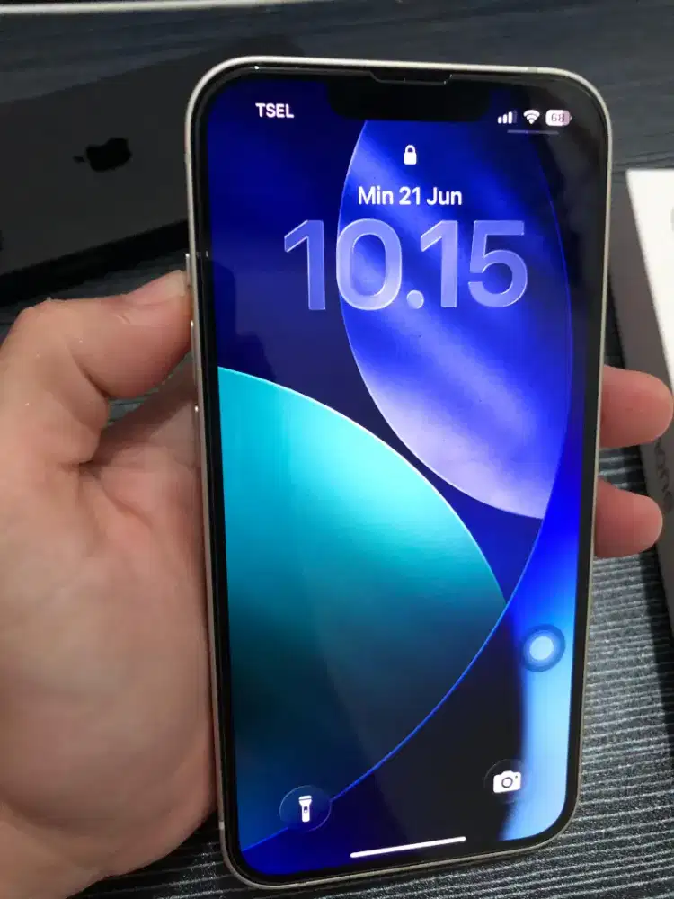 Iphone 13 garansi resmi iBOX
