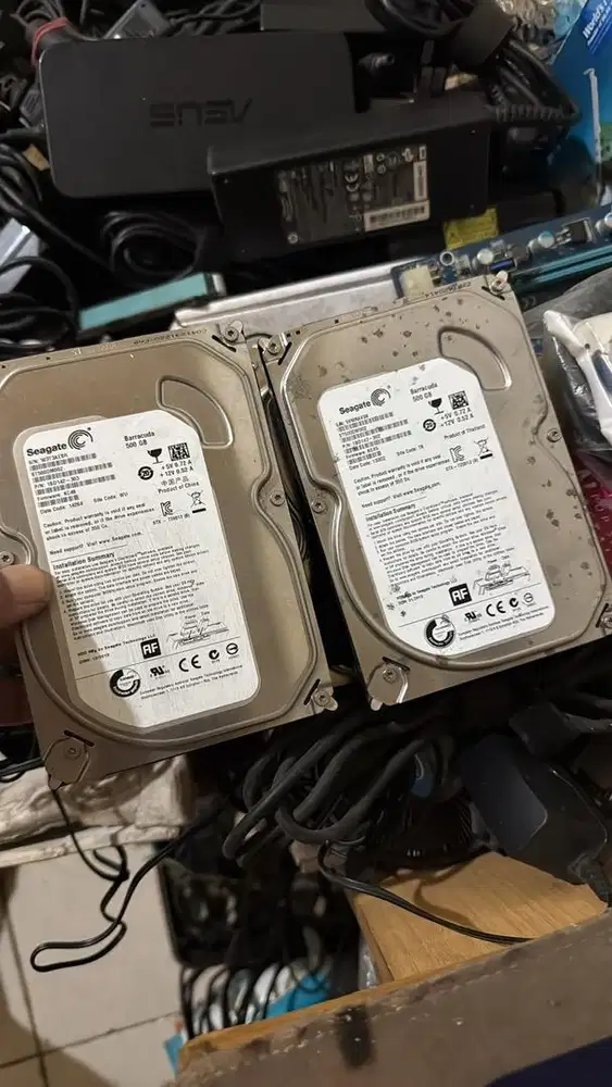 hardis seaget 500gb kondisi normal.