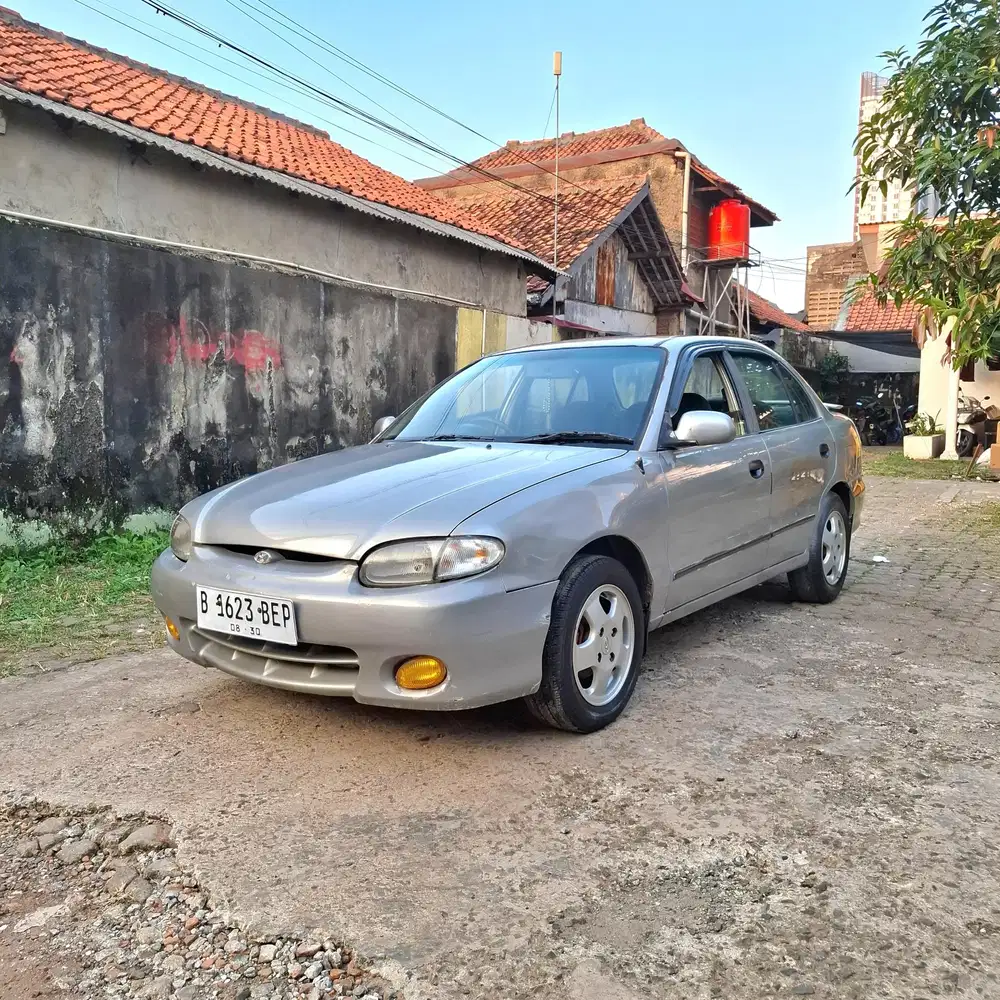 Hyundai Accent GLS 1.5 Injection Tahun 2000 Manual