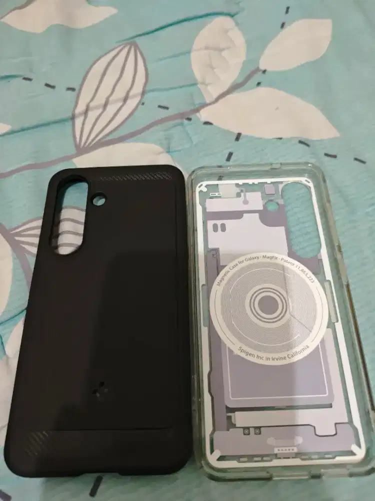 Casing Spigen S25