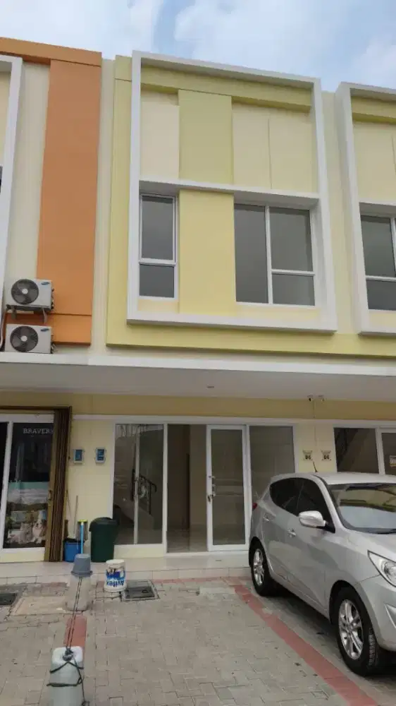 Disewakan Ruko Pasar Modern Paramount (PMP)