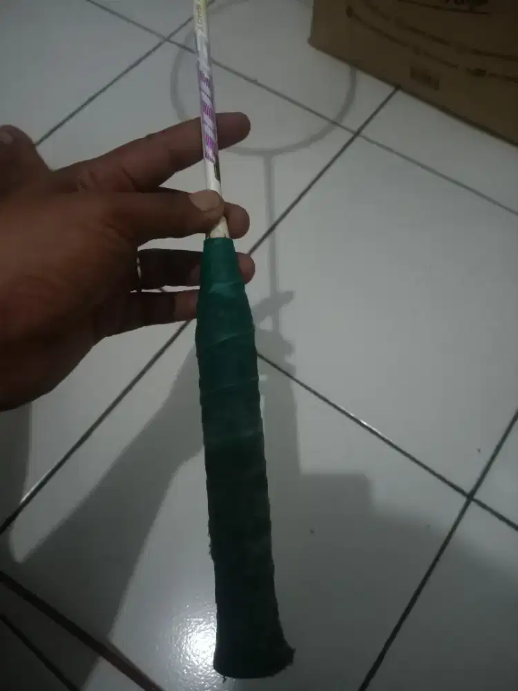 Jual raket badminton