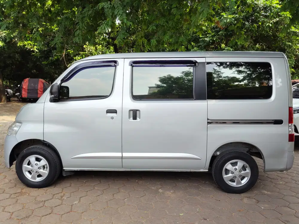 Daihatsu Gran max 2023 Bensin