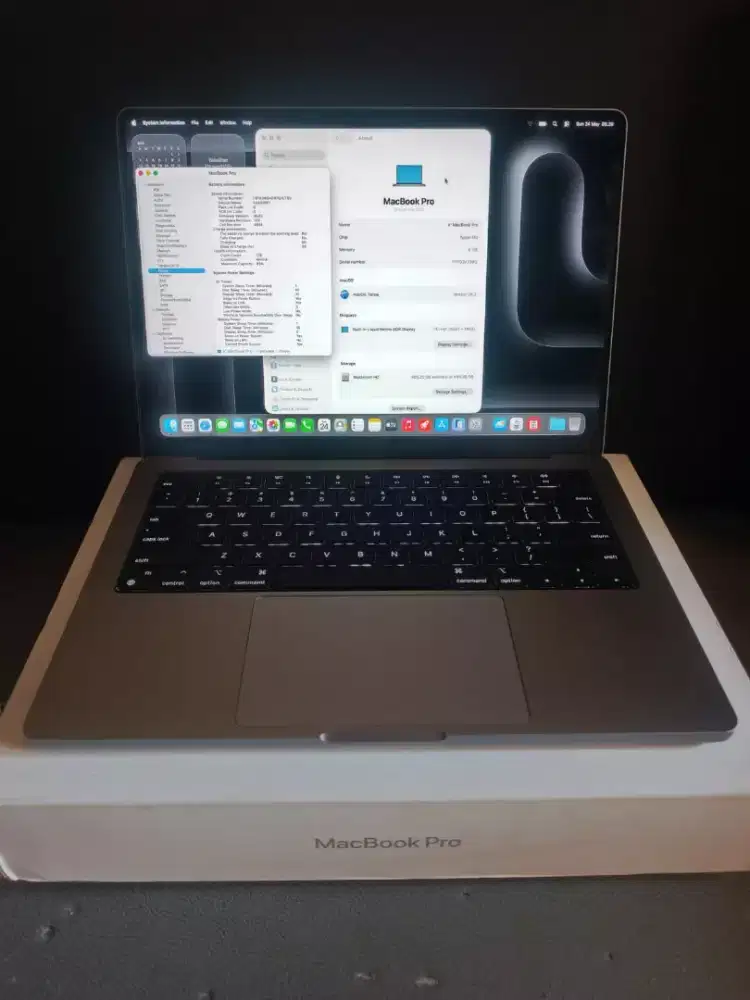Macbook pro m3 2023 14 inch ram 8gb ssd 512gb fullset original