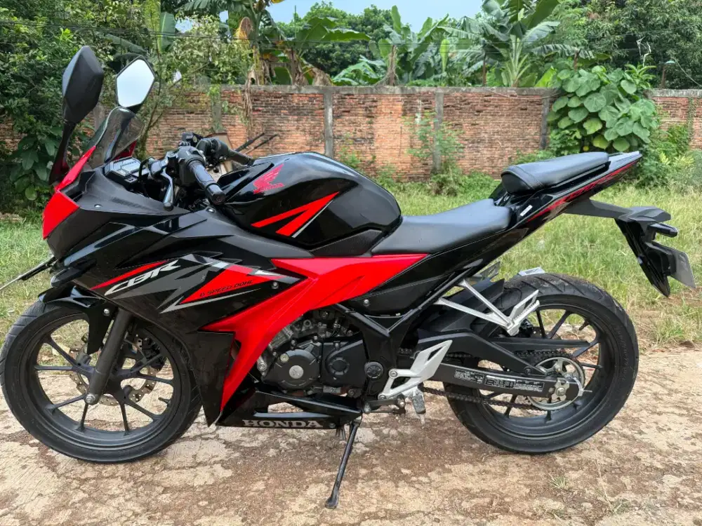 Honda CBR 150cc tahun 2019