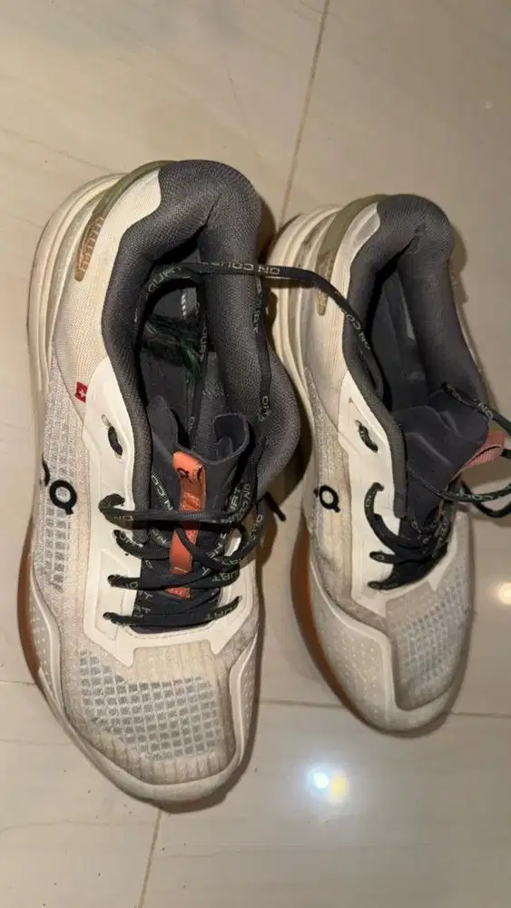 DIJUAL SEPATU PADEL / TENNIS ON CLOUD ROGER ADV Z5 2025