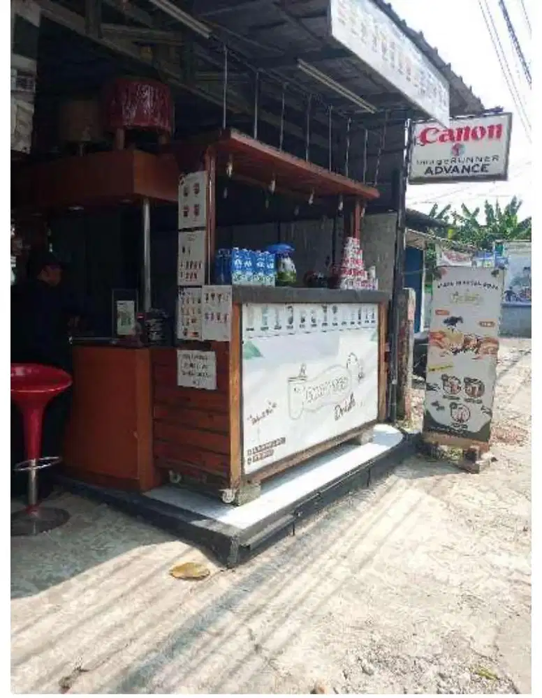 Dibutuhkan segera karyawan untuk jaga es boba