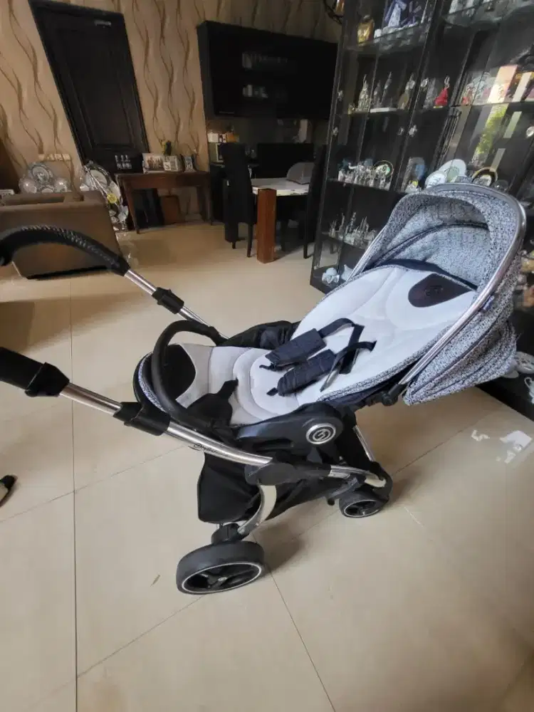 Jual stroller Hybrid curve