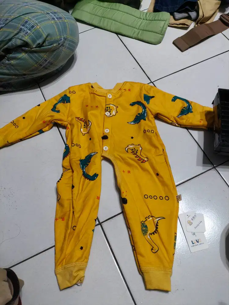 Jumsuit Pakaian Bayi merek Lovely baby