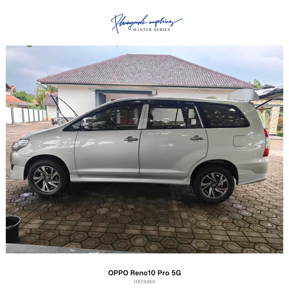 Toyota Kijang Innova 2012 Bensin