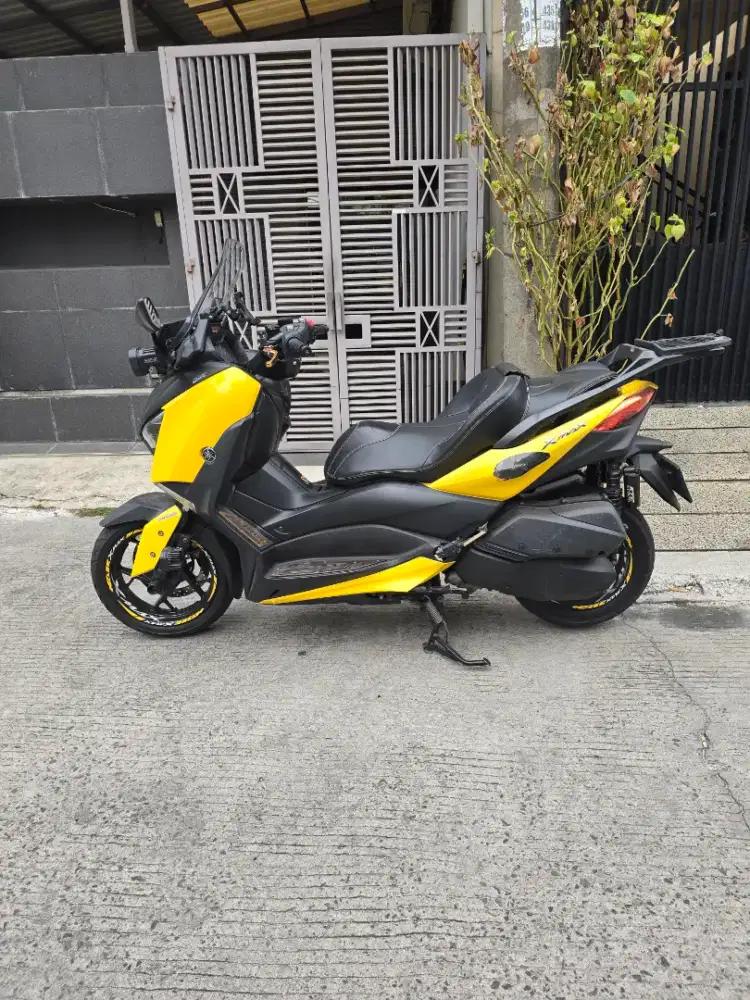 dijual. XMAx 2018