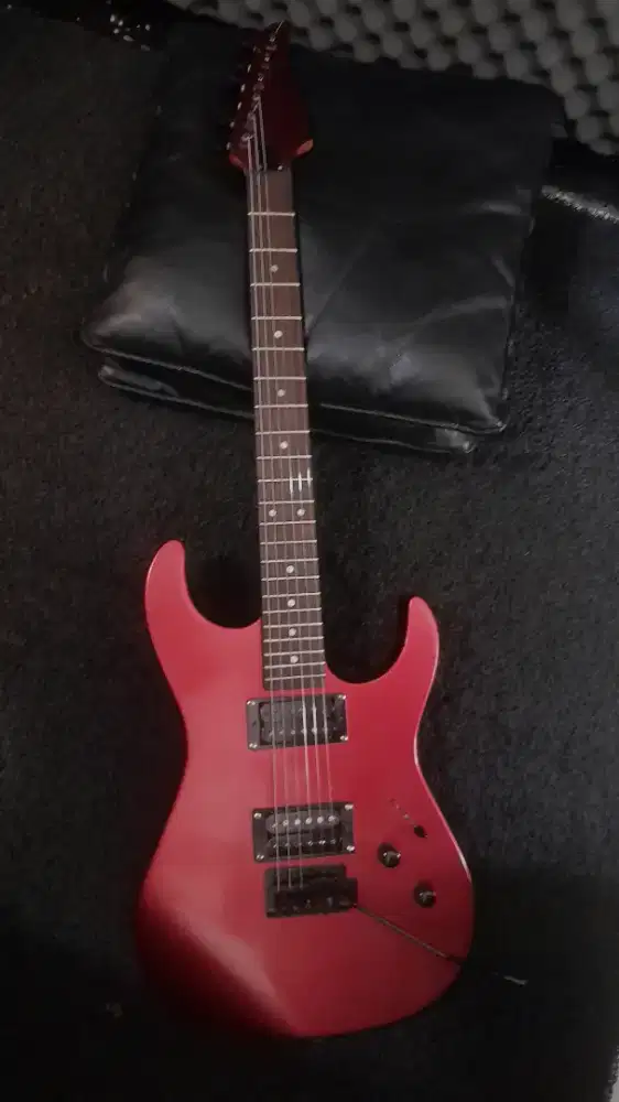 Gitar elektrik no brand