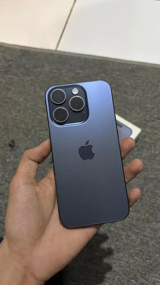 Iphone 15 pro 138gb inter