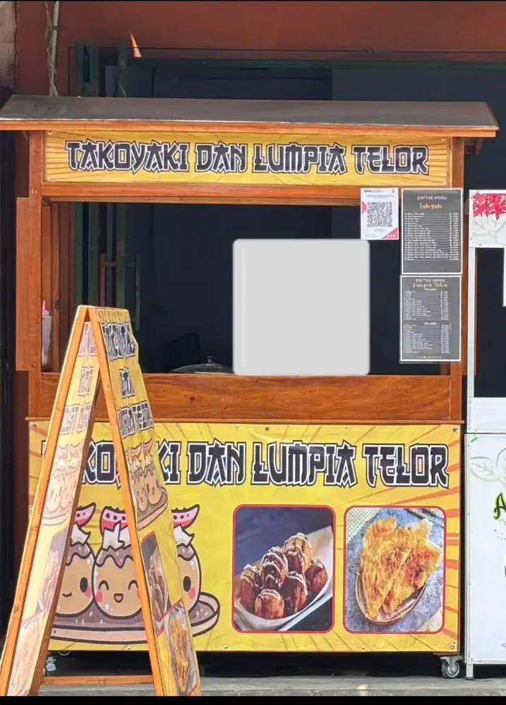 Gerobak Takoyaki dan freezer