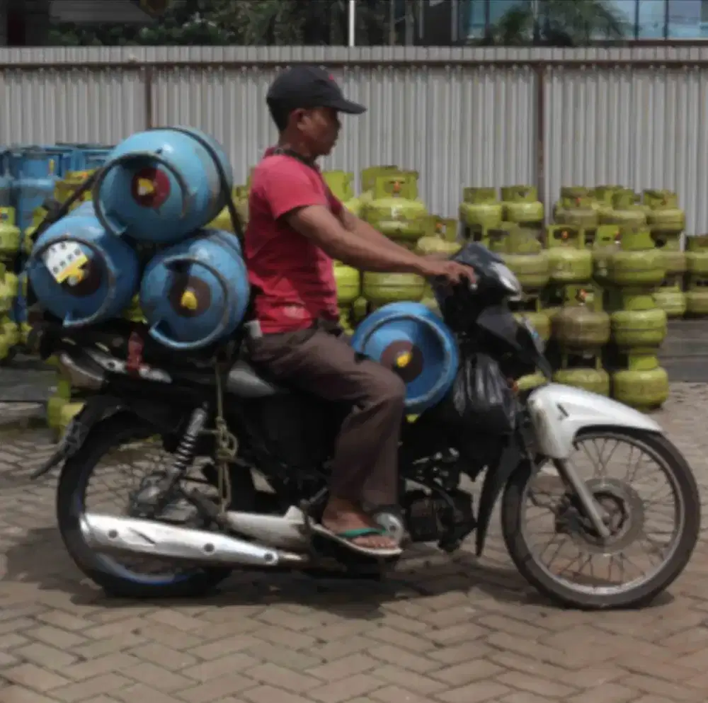 Butuh Tabung Gas 12kg (BIRU / PINK)