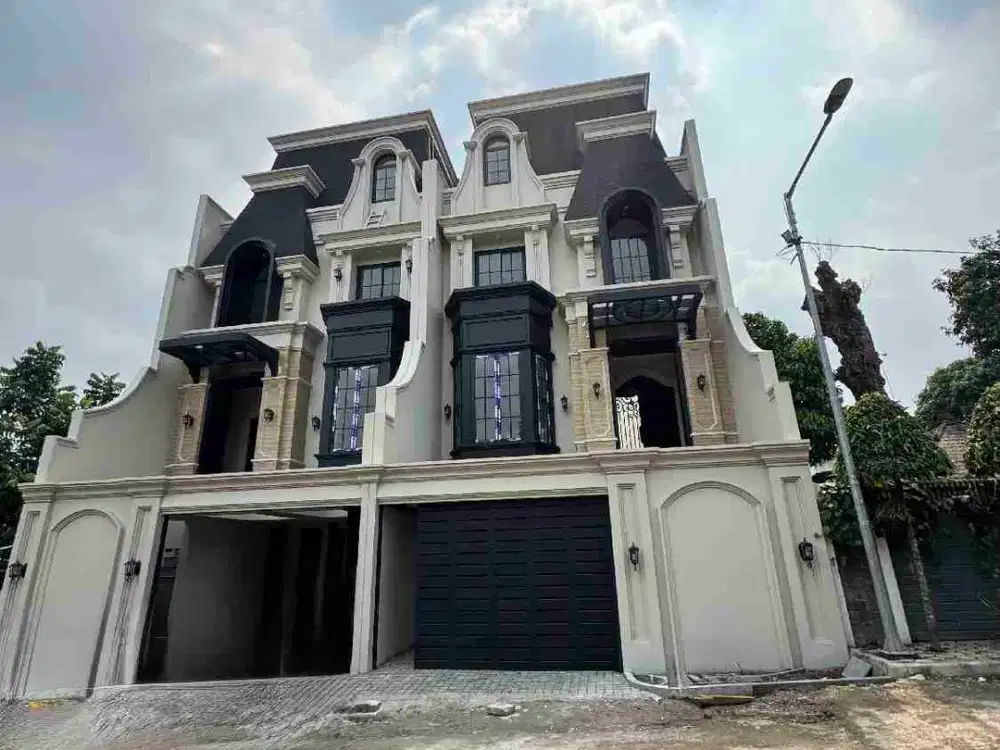 Rumah 4 Lantai Brand New Di Jagakarsa Design American Classic