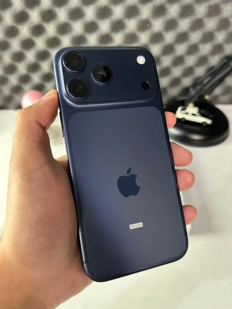 iPhone 17 Pro Max 256GB Deep Blue iBox