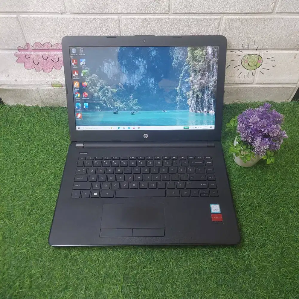 HP 14-BS129TX INTEL CORE i5-8250U RAM 8GB SSD 240GB RADEON R5 M330