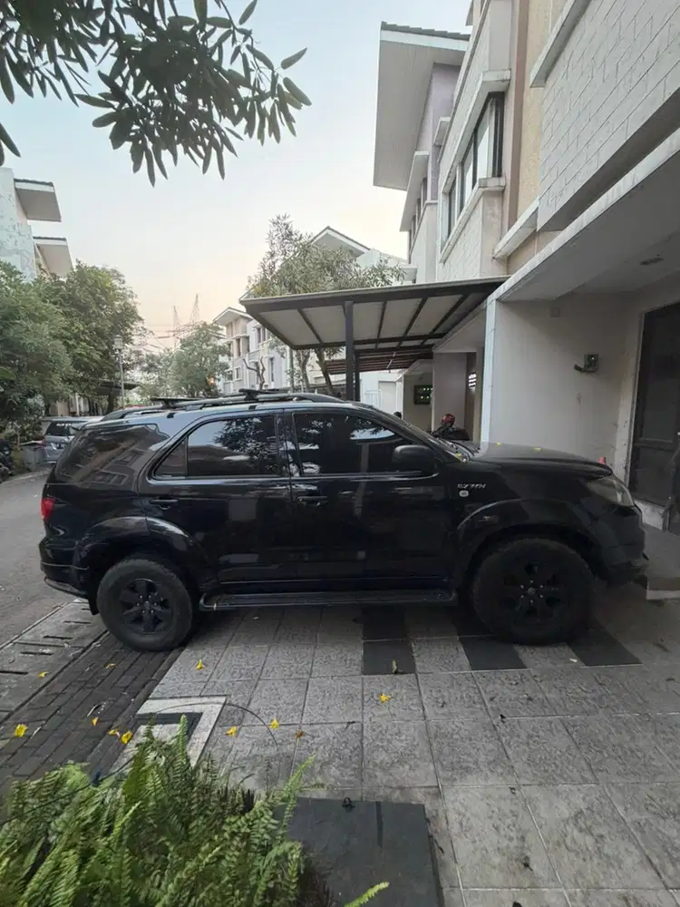 Toyota Fortuner 2008 Bensin