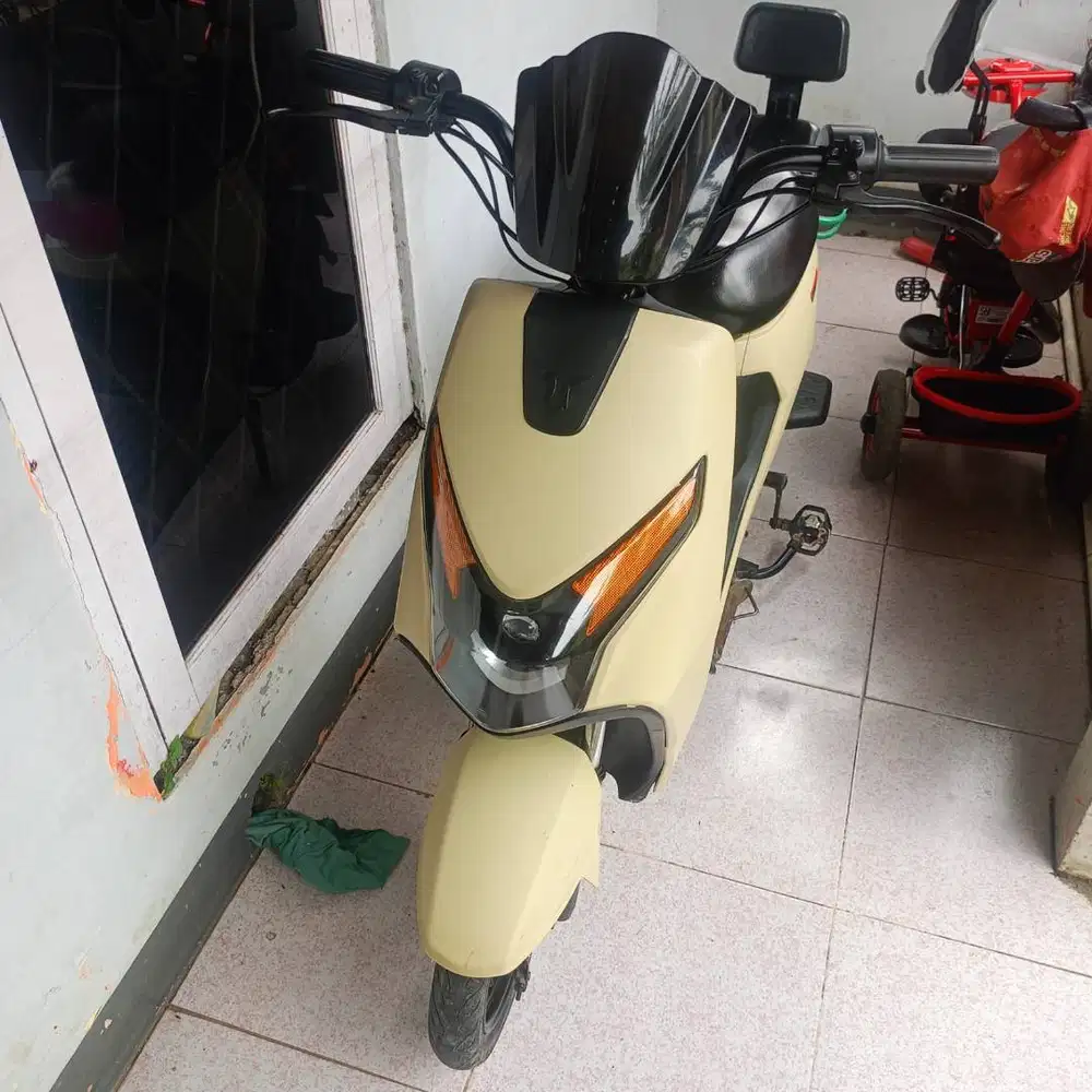 Sepeda listrik uwinfly d60