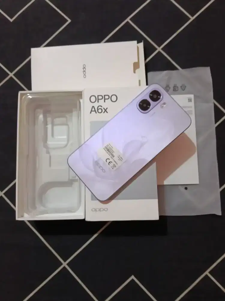 OPPO A6x 4+8/64 GB