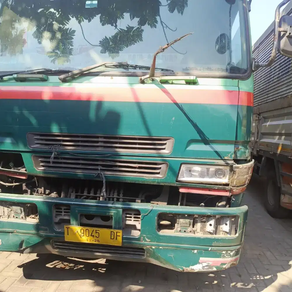 Mitsubishi Fuso 6D40 2007 wingbox 9,5m