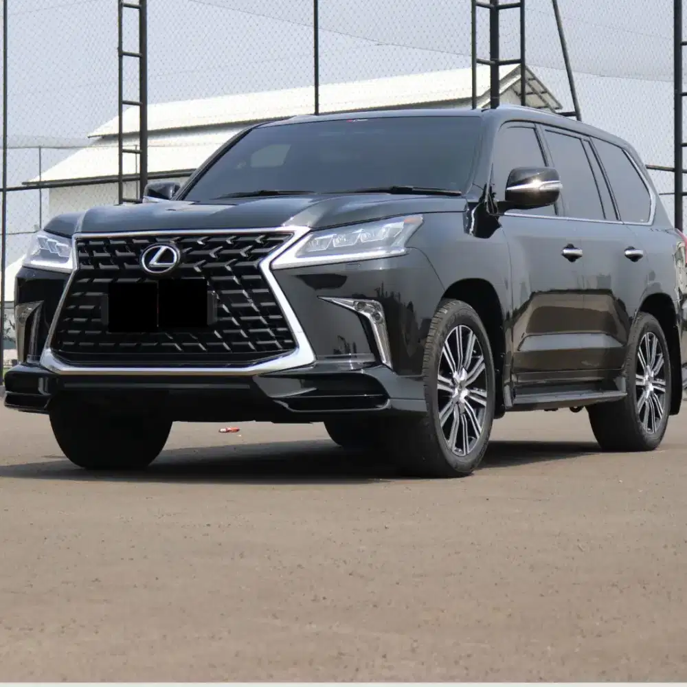 Lexus LX 570s F Sport 2021
Black Km 28rb