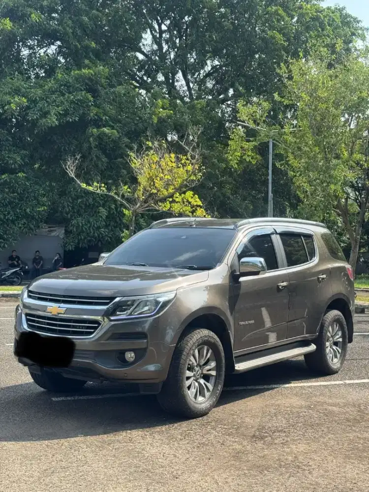 Trailblazer ltz 2017  solar