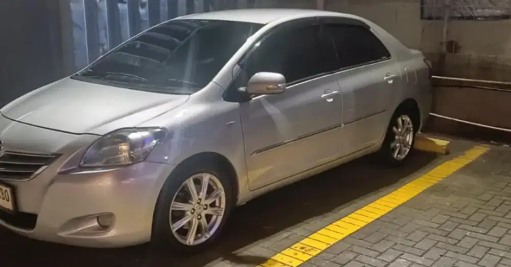 Toyota Vios G A/T 2010 CBU THAILAND