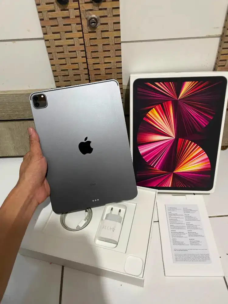 iPad Pro M1 11 inch 128 iBox Like New