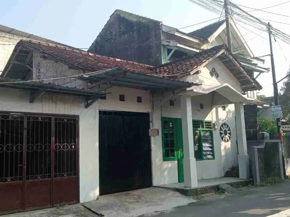 RUMAH KONTRAKAN DI DEKAT KAMPUS AMIKOM DAN UPN SLEMAN YOGYAKARTA