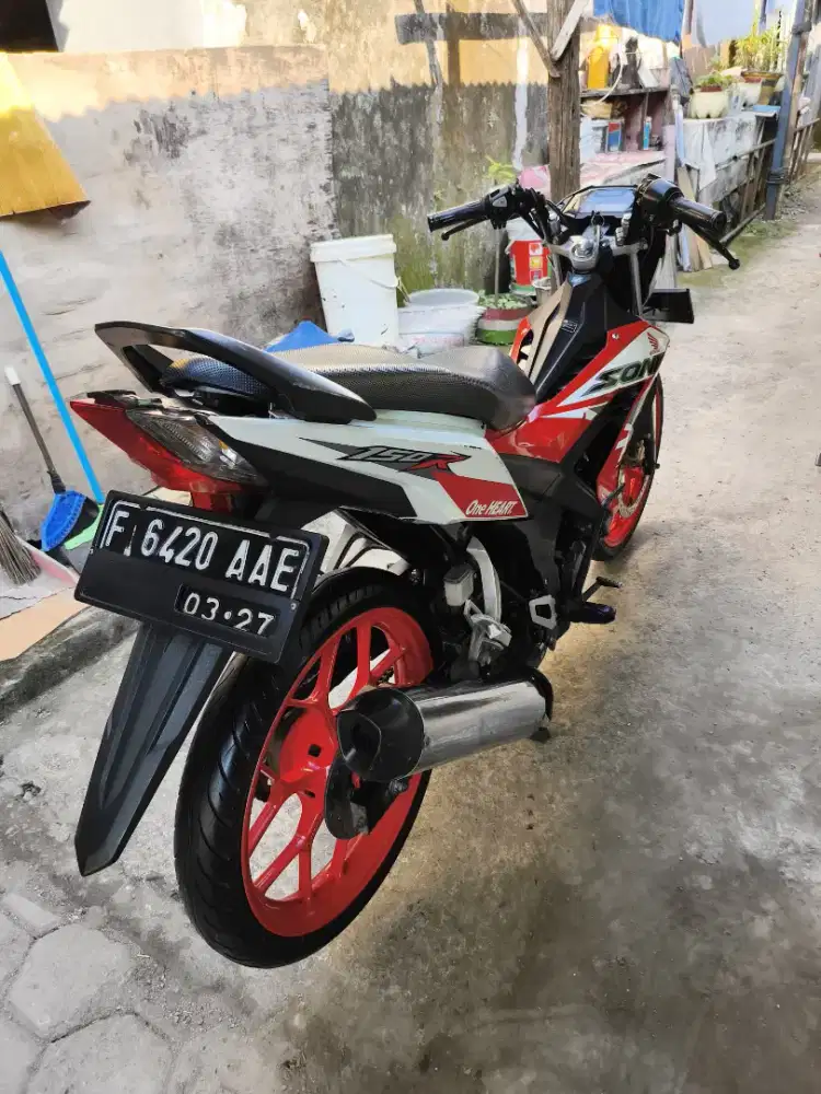 Honda sonic 150