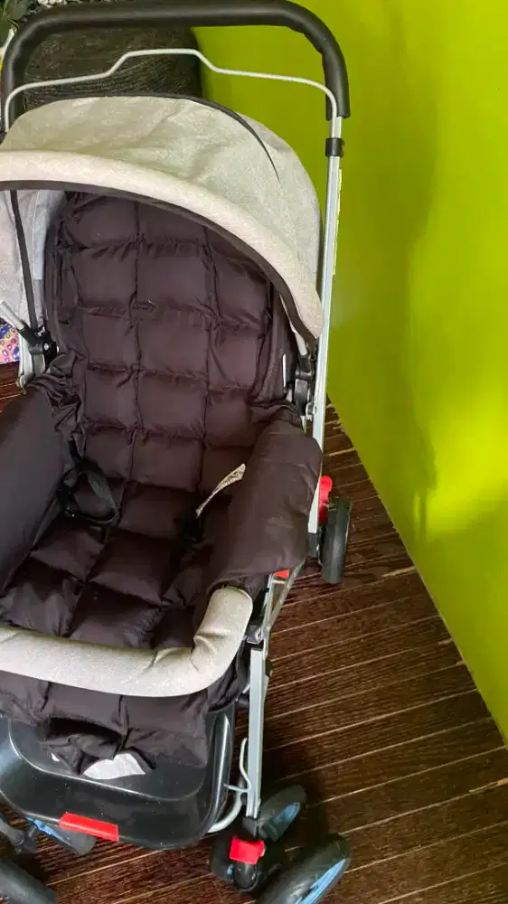 Stroller besar awet