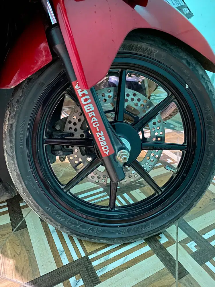 velg vrosii palang 8 pakean vario