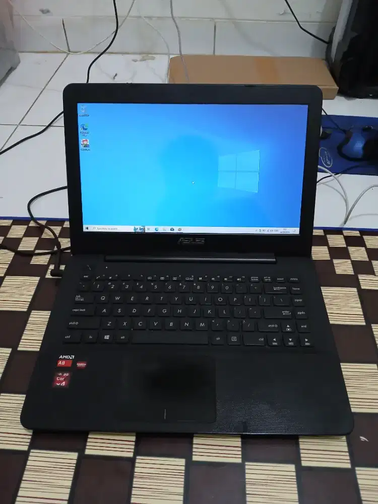 Laptop Asus X455YA ,Amd A8-7410 ,Double VGA Amd Radeon R5 ,Ram 12 Gb
