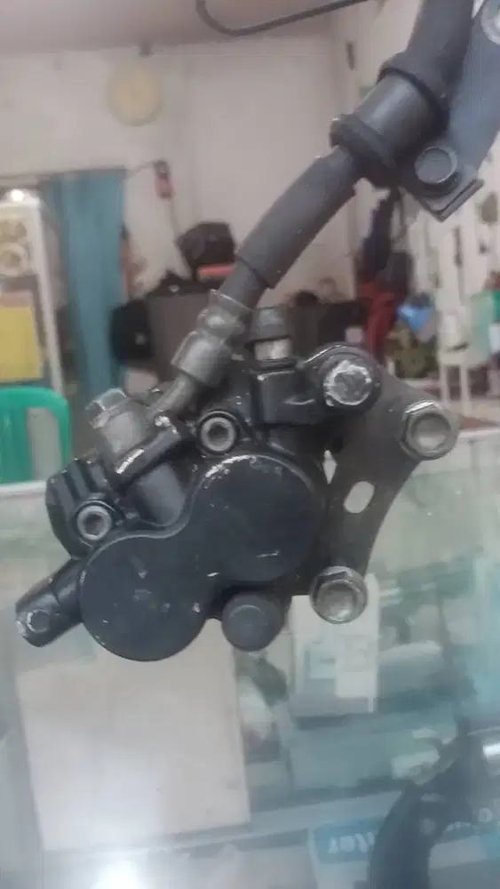 Caliper double piston