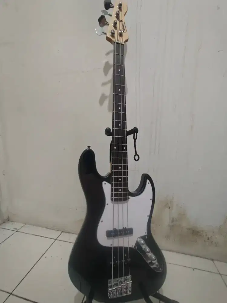 Stinger SJB580 Elektrik Gitar Bass Model Jazz Bass 4 String