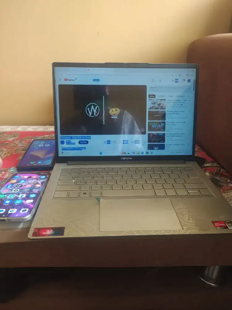 Laptop Advan 1701 HERITAGE .
