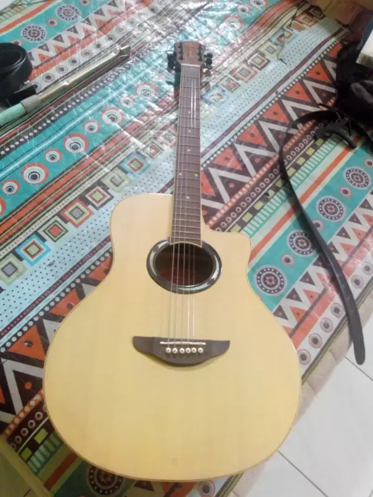 Jual BU gitar akustik string, Sechan