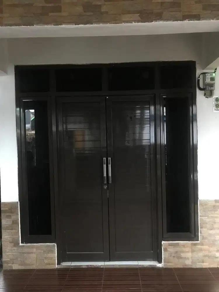 Disewakan rumah 18.000.000/tahun