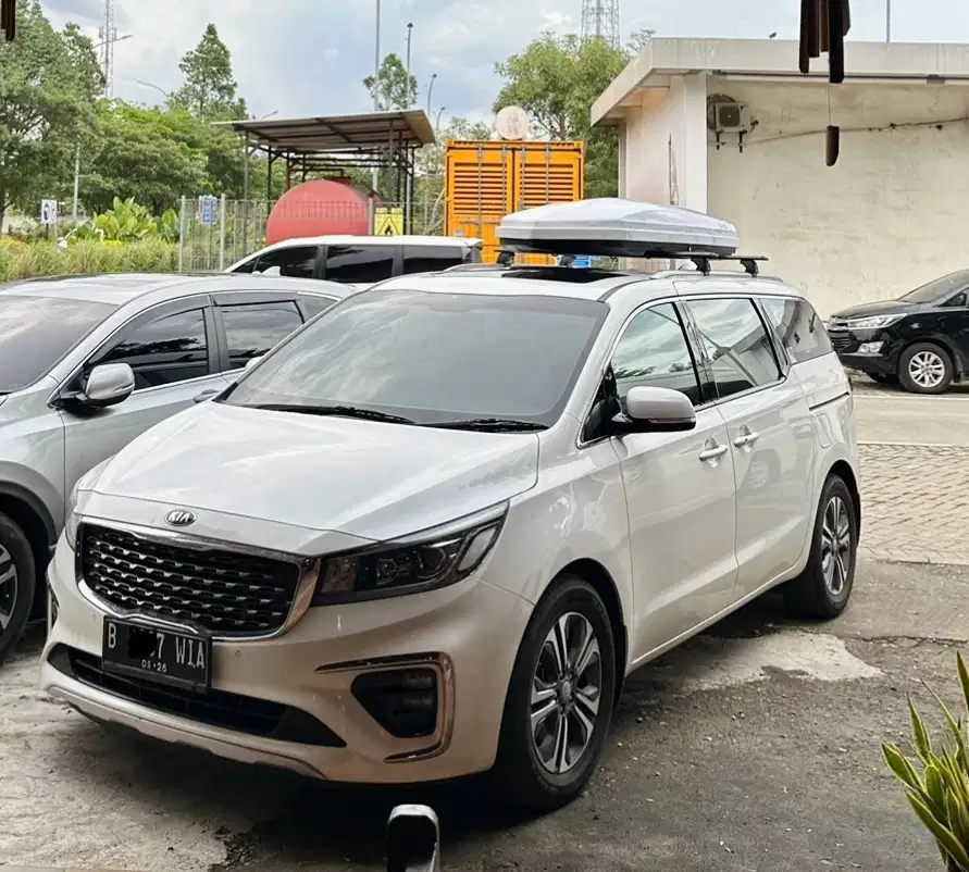 Termurah Facelift-SOLAR-Pajak Panjang- 2021 Diesel KIA Grand SEDONA