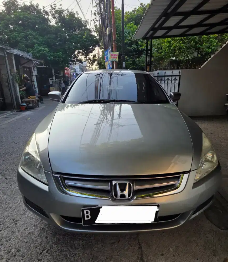 Honda accord VTi 2004 Manual Full original
