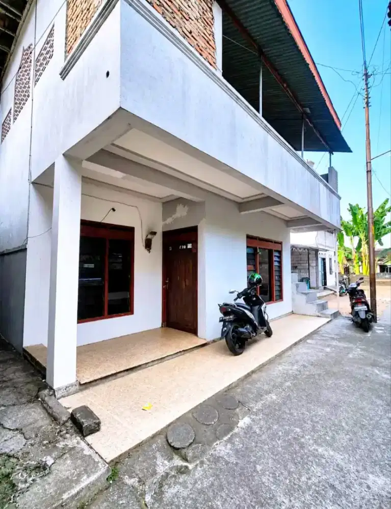Rumah kost dijual harga tanah aja