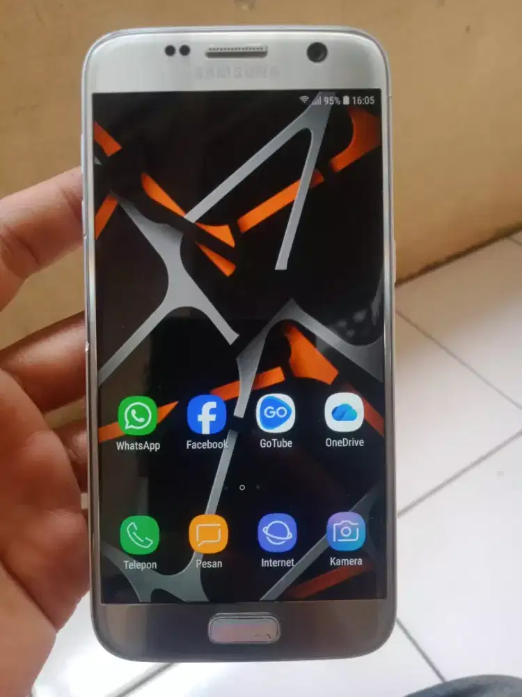 Samsung galaxy S7 flat ram 4/32 layar 5.1 in silver