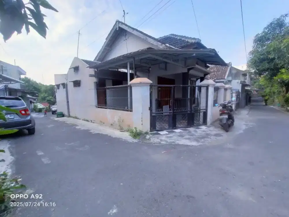 Rumah 92 strategis solo