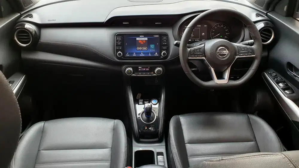 Km46rb nissan kicks e power hybrid 2021 abu camera360